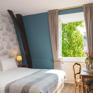 Double Room Garden View